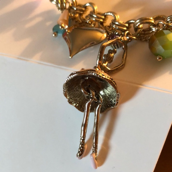 Betsey Johnson Stretchy Ballerina Charm Bracelet! - Picture 4 of 8